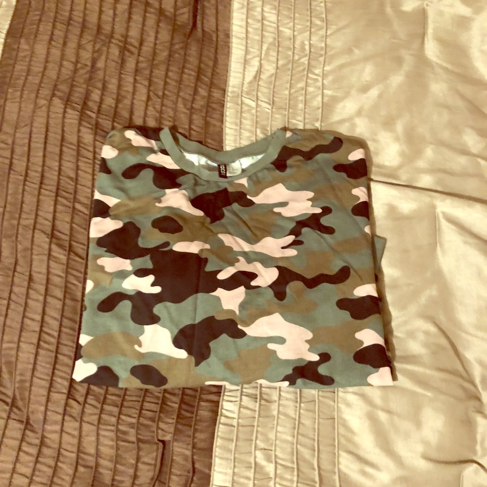 Camouflage sweatshirt